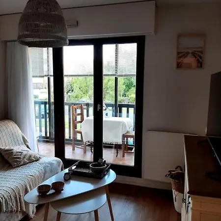 Cosy Proche דירה *